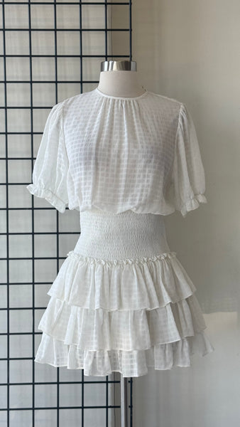 VESTIDO BLANCO CORRUGADO CUADROS