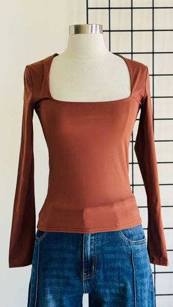Blusa café