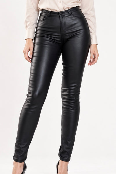Pantalón negro skinny piel
