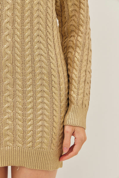 VESTIDO SUETER DORADO METALICO