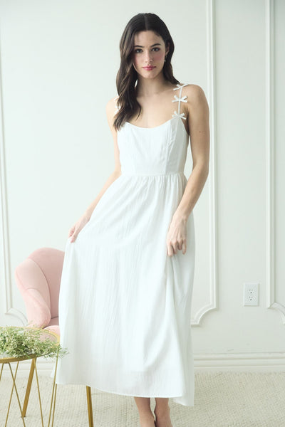 Vestido blanco a media pierna