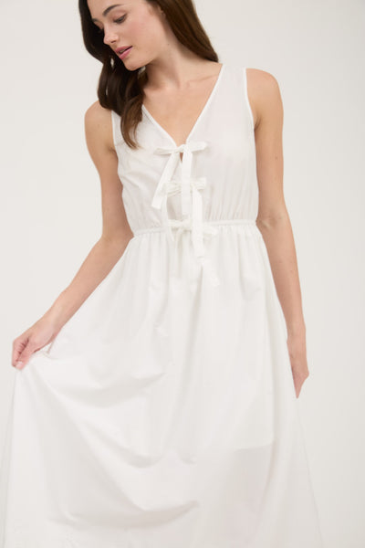 Vestido blanco a media pierna