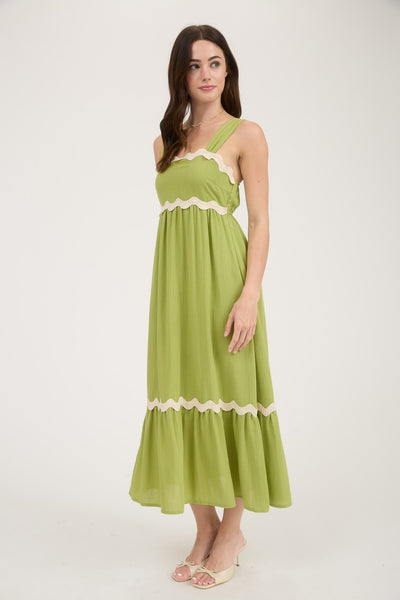 Vestido verde a media pierna