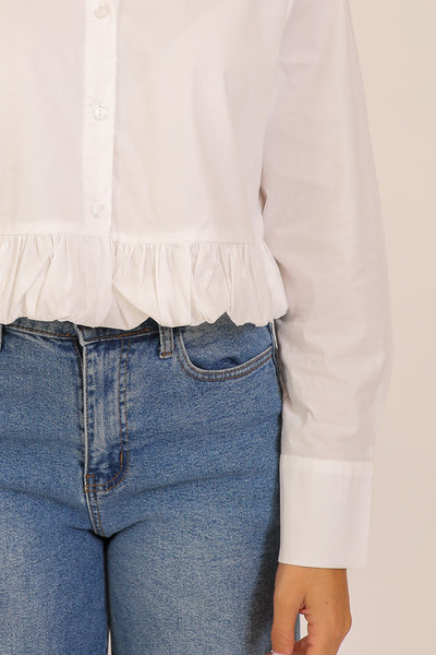 Blusa blanca botones burbuja