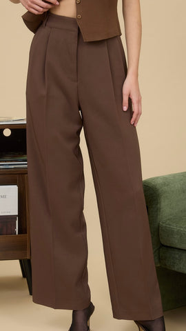 Pantalón café