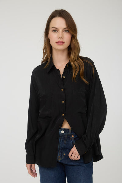 Blusa negra botones