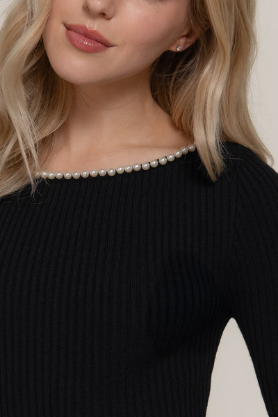 Suéter negro perla
