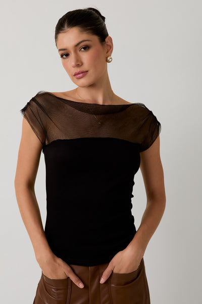 Blusa negra mesh
