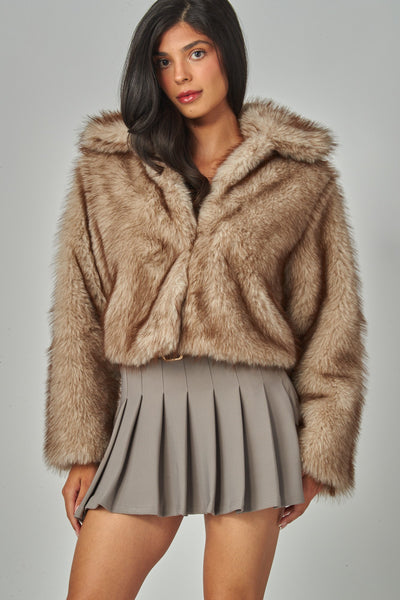 Chamarra peluche beige