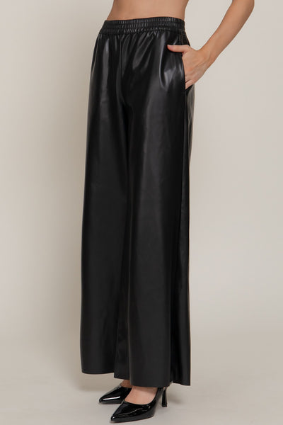 Pantalón negro piel