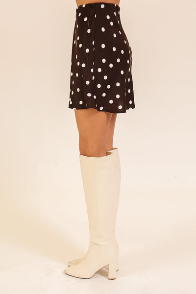 Falda lunares café