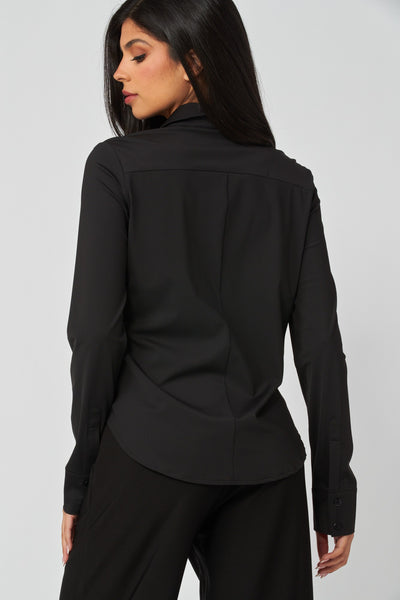 Blusa negra botón