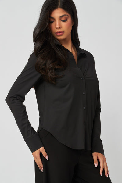 Blusa negra botón