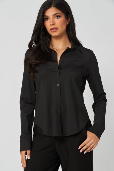 Blusa negra botón