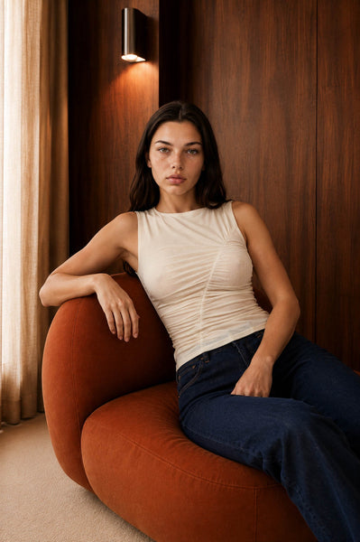 Blusa beige básica