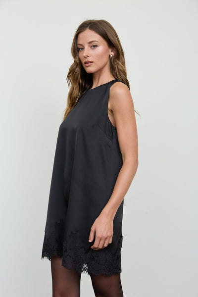 Vestido negro encaje
