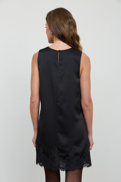 Vestido negro encaje