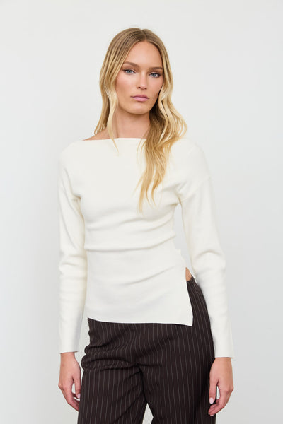 Blusa beige hombro