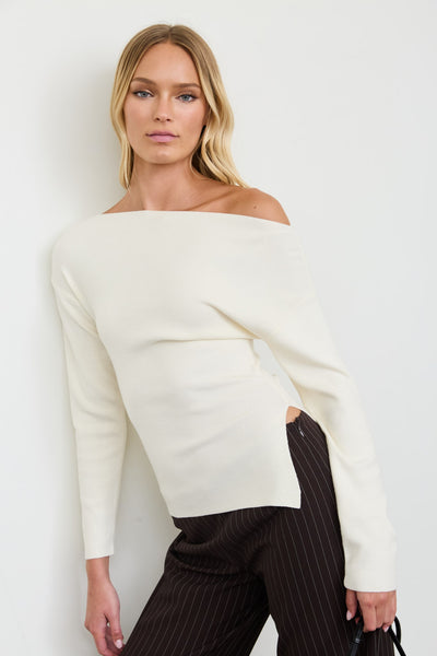 Blusa beige hombro