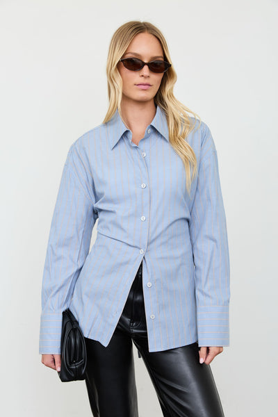 Blusa azul raya