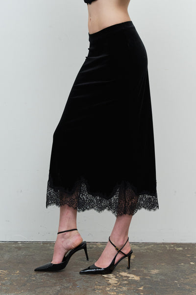 Falda negra terciopelo