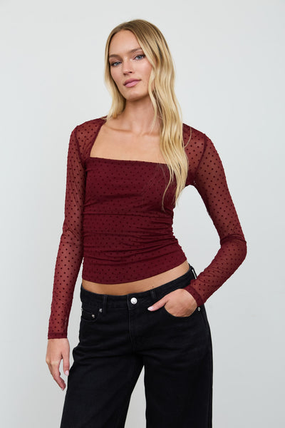 Blusa vino mesh