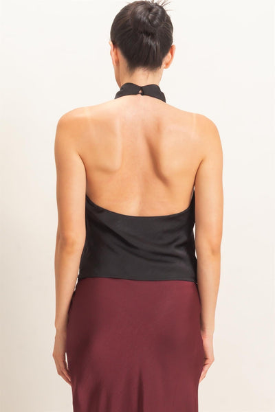 Blusa negra halter