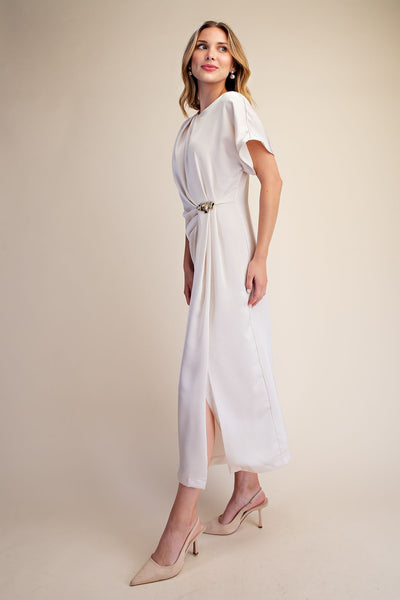 Vestido beige a media pierna