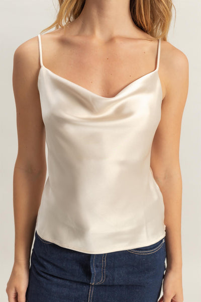 Blusa beige satín