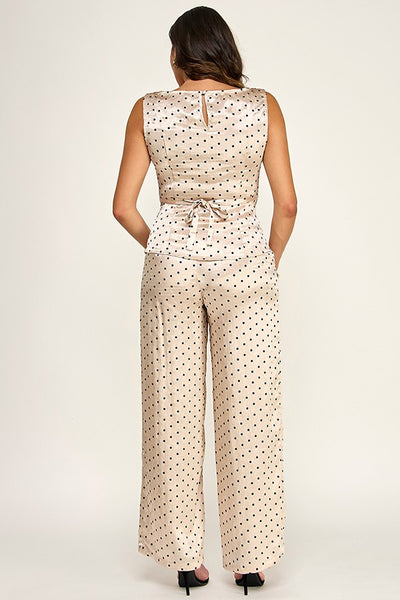 Conjunto beige puntos