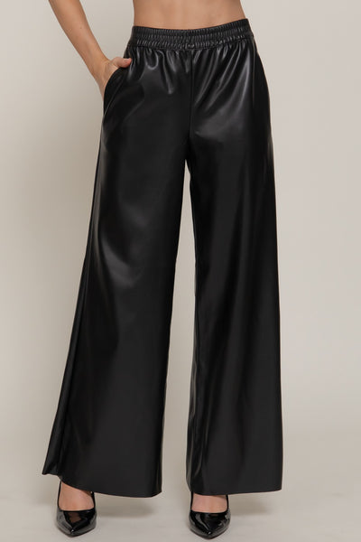 Pantalón negro piel