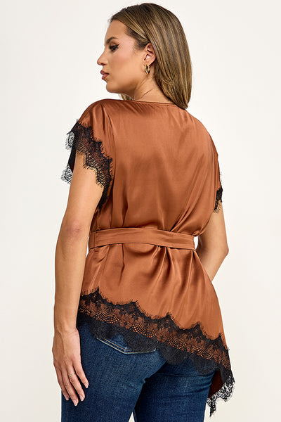Blusa café encaje