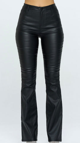 Pantalón negro campana