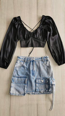 CROP TOP NEGRO SATIN