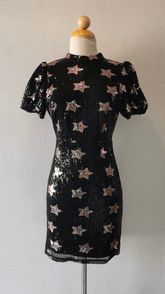 VESTIDO NEGRO LENTEJUELA ESTRELLAS