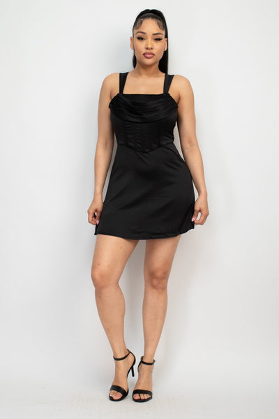 Vestido negro corst