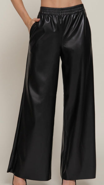 Pantalón negro piel
