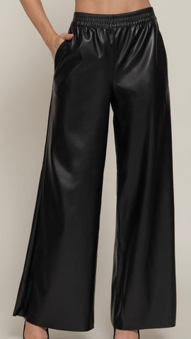 Pantalón negro piel