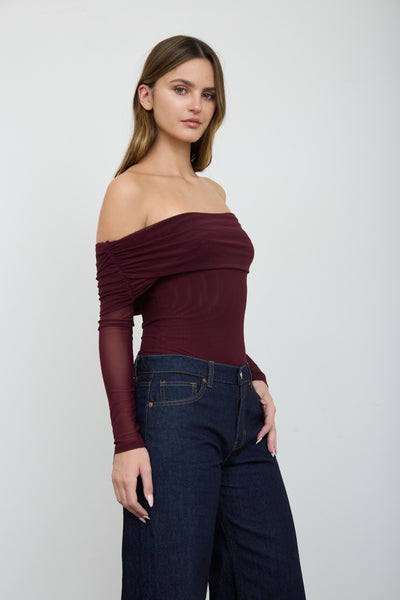 Bodysuit vino hombro