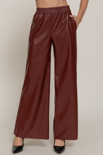 Pantalón vino piel