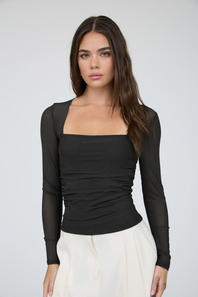 Blusa negra mesh