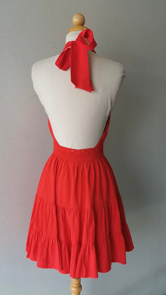 VESTIDO ROJO HALTER VOLADO