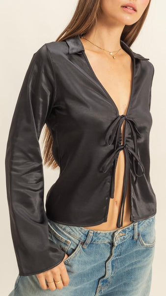 Blusa negra abierta