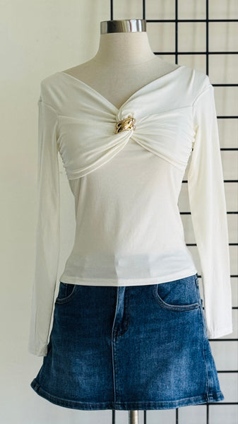 Blusa beige hombro