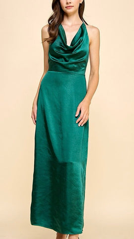 Vestido verde a media pierna