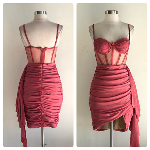 Vestido rosa copas