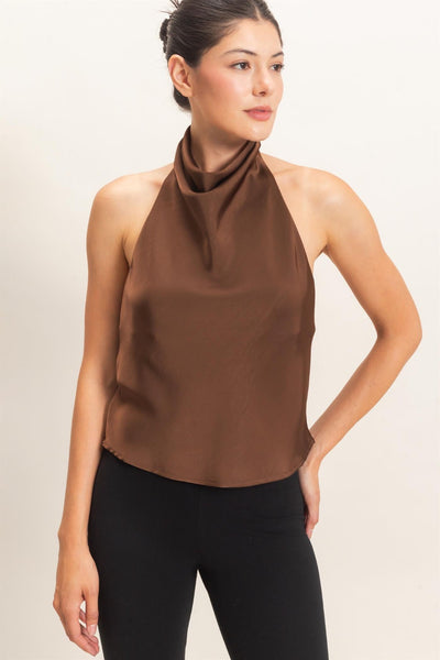 Blusa café halter