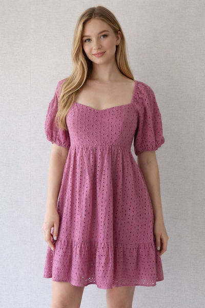 VESTIDO MORADO TELA BORDADA