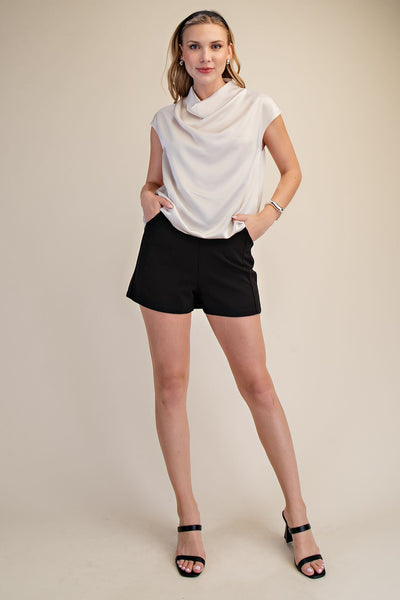 Blusa beige cuello