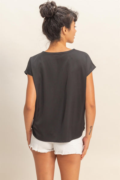 Blusa negra manga satín